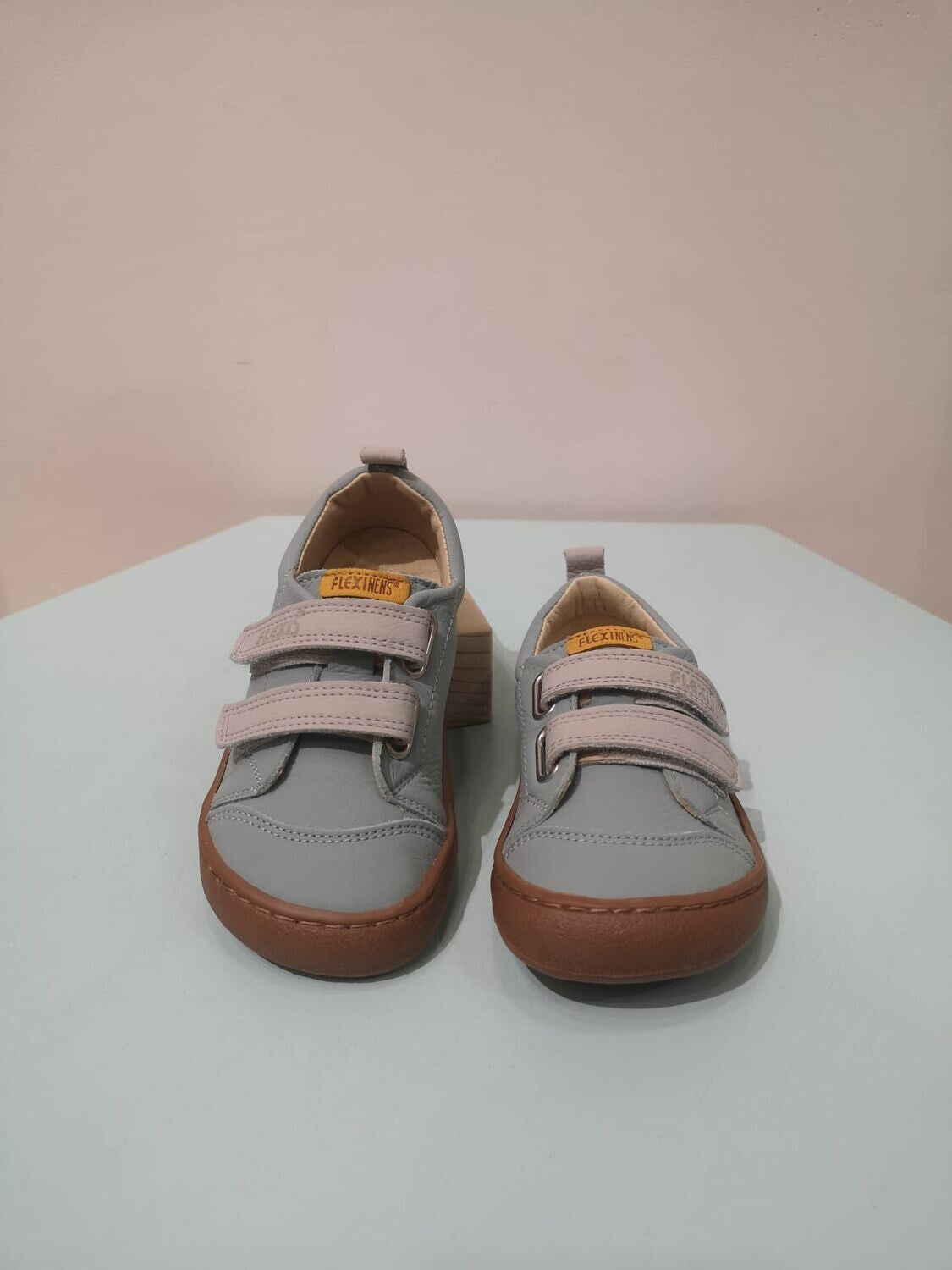 Deportiva SAFIRA GRIS