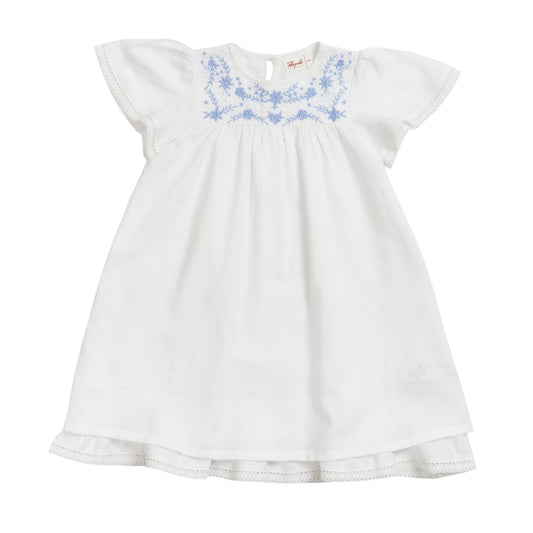 Vestido Blanco con Flor azul