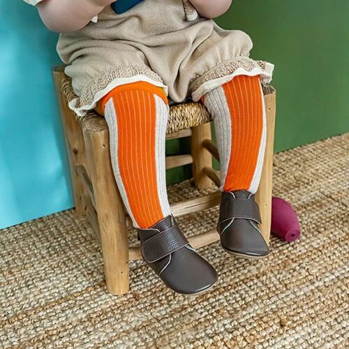 MIGHTY SHOES. MOCHA BOOT