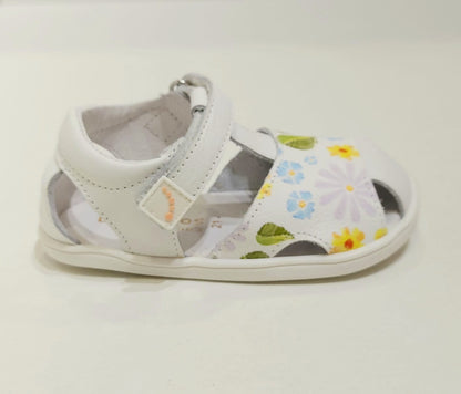 Sandalia Java white