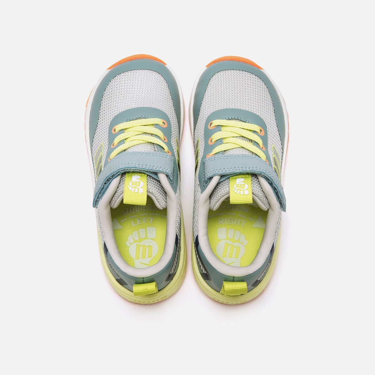 Deportiva Free gris