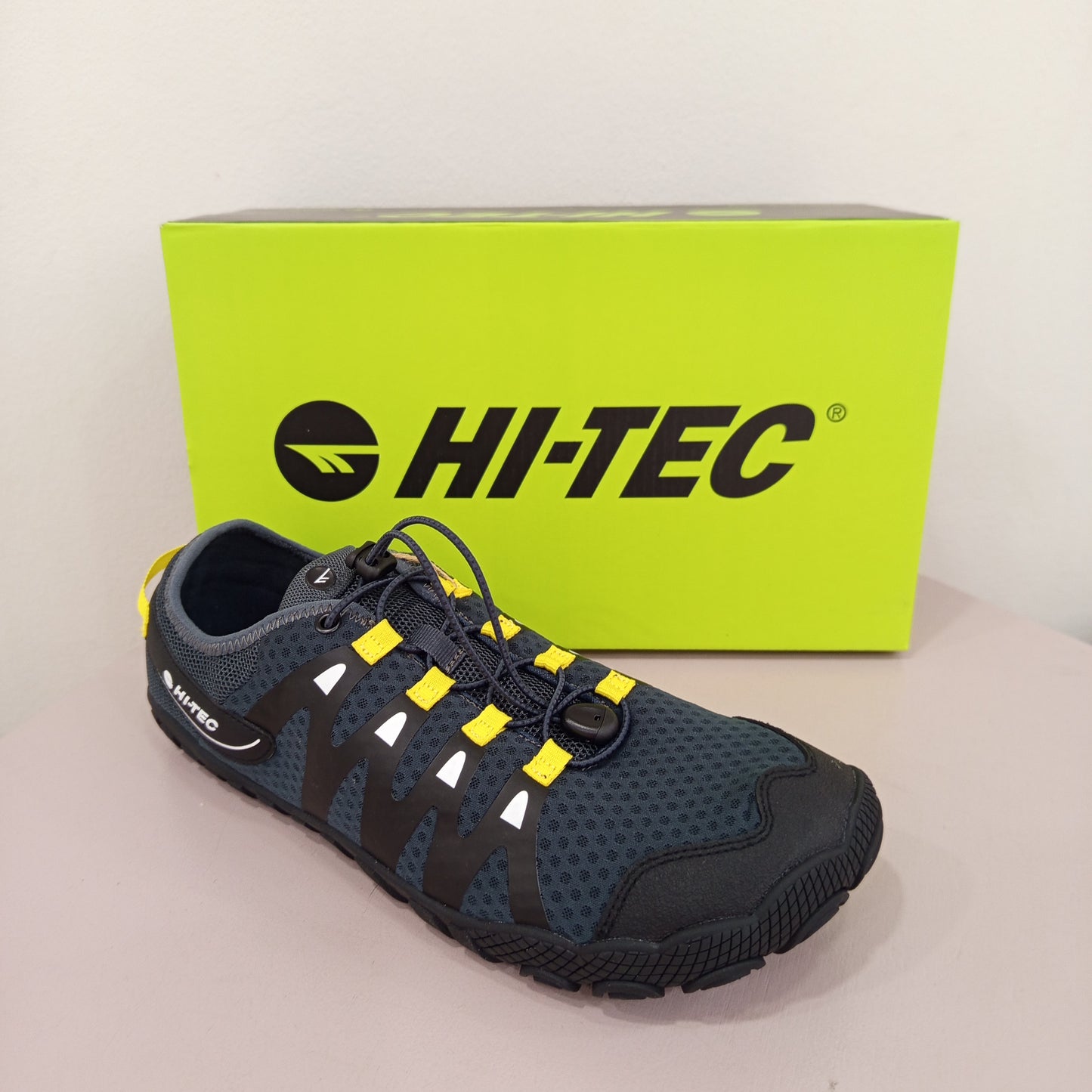 Deportiva Abyss charcoal / black / wellow