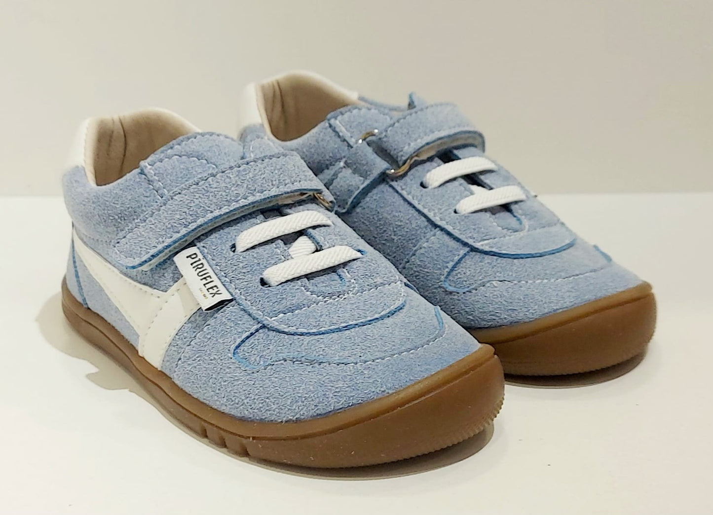 Deportiva Microfibra Suede celeste