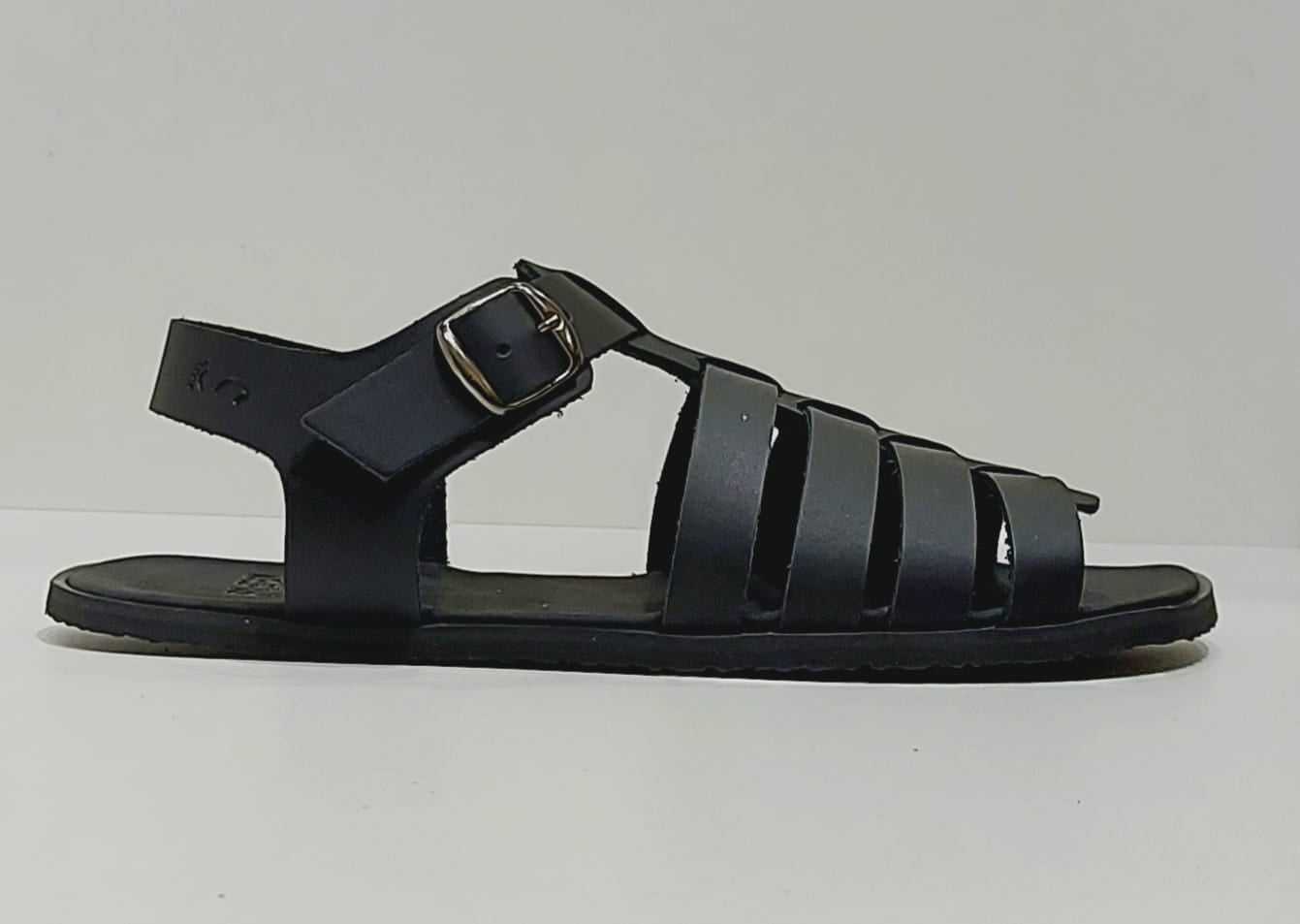 Sandalia Romana box negro . Adulto