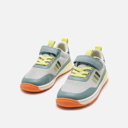 Deportiva Free gris
