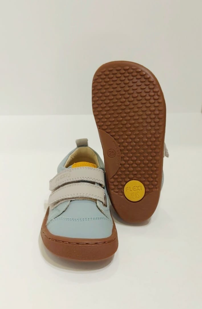 Deportiva  Piel lavanda SAFIRA GRIS