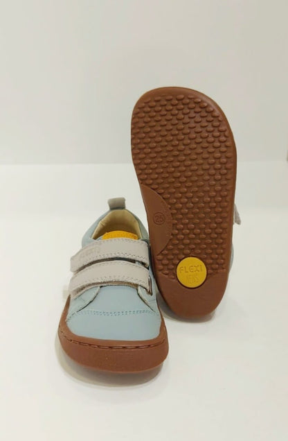 Deportiva  Piel lavanda SAFIRA GRIS